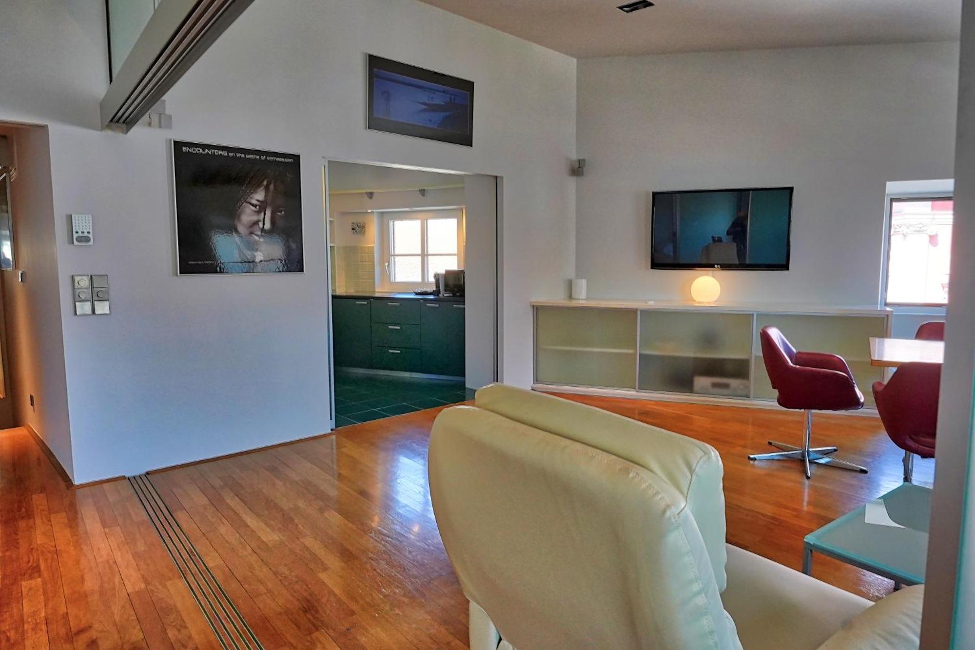 Poet Apartment Λιουμπλιάνα Εξωτερικό φωτογραφία